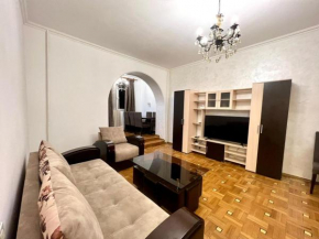 Large and Beautiful Apartment in the Middle of City Center, By Opera , Cascade and Northern Avenue